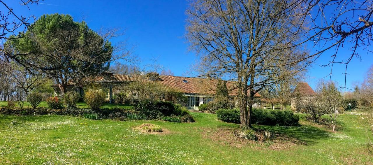 Villa Le Creyssac Saint-Félix-de-Bourdeilles Kültér fotó