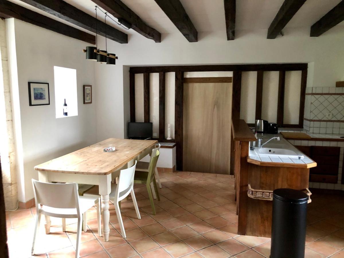 Villa Le Creyssac Saint-Félix-de-Bourdeilles Kültér fotó