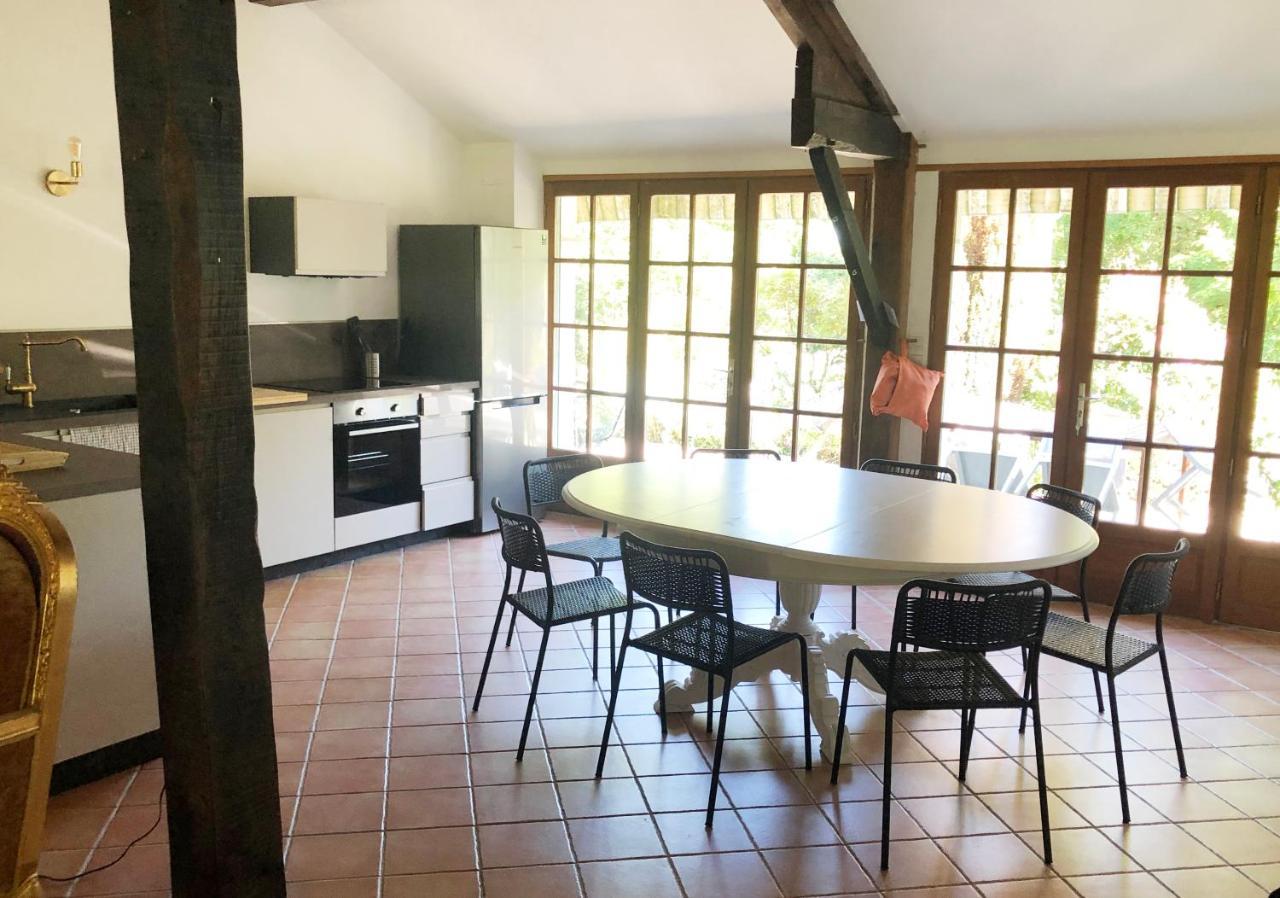 Villa Le Creyssac Saint-Félix-de-Bourdeilles Kültér fotó